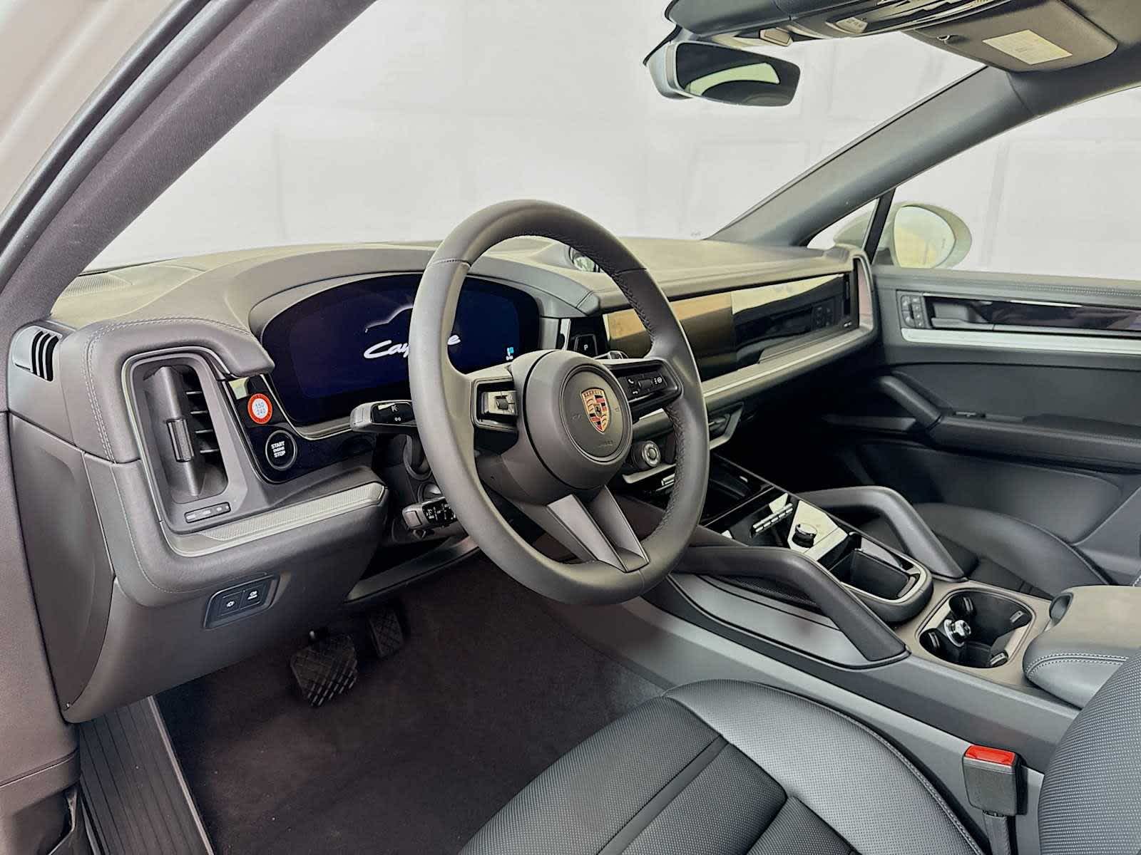 Thumbnail: 2026 Porsche Cayenne - 4