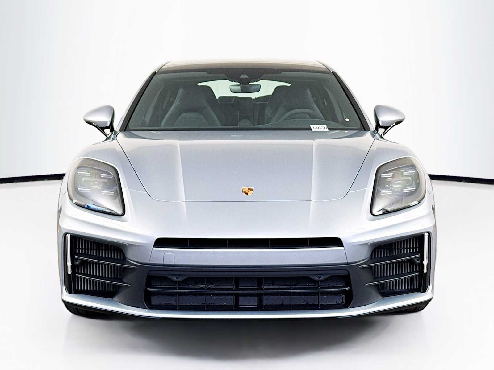 Thumbnail: 2026 Porsche Panamera - 6