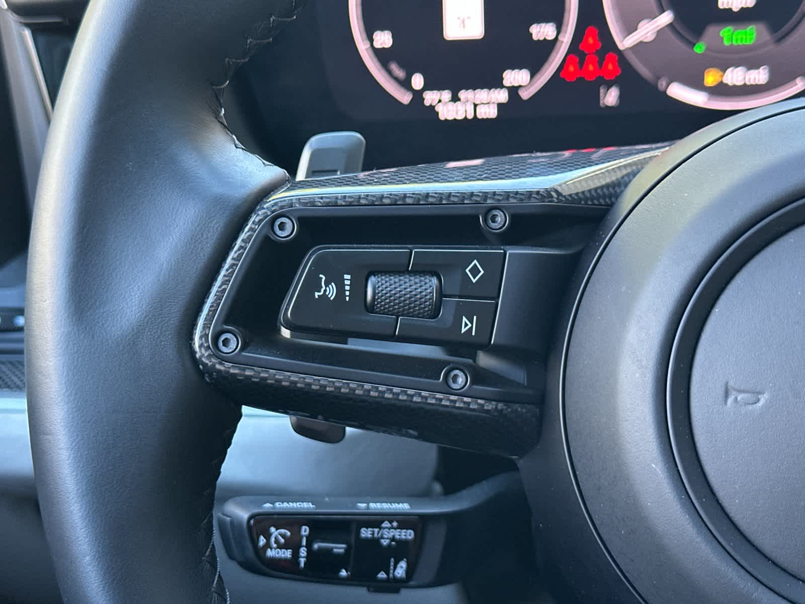 Thumbnail: 2025 Porsche Cayenne - 28