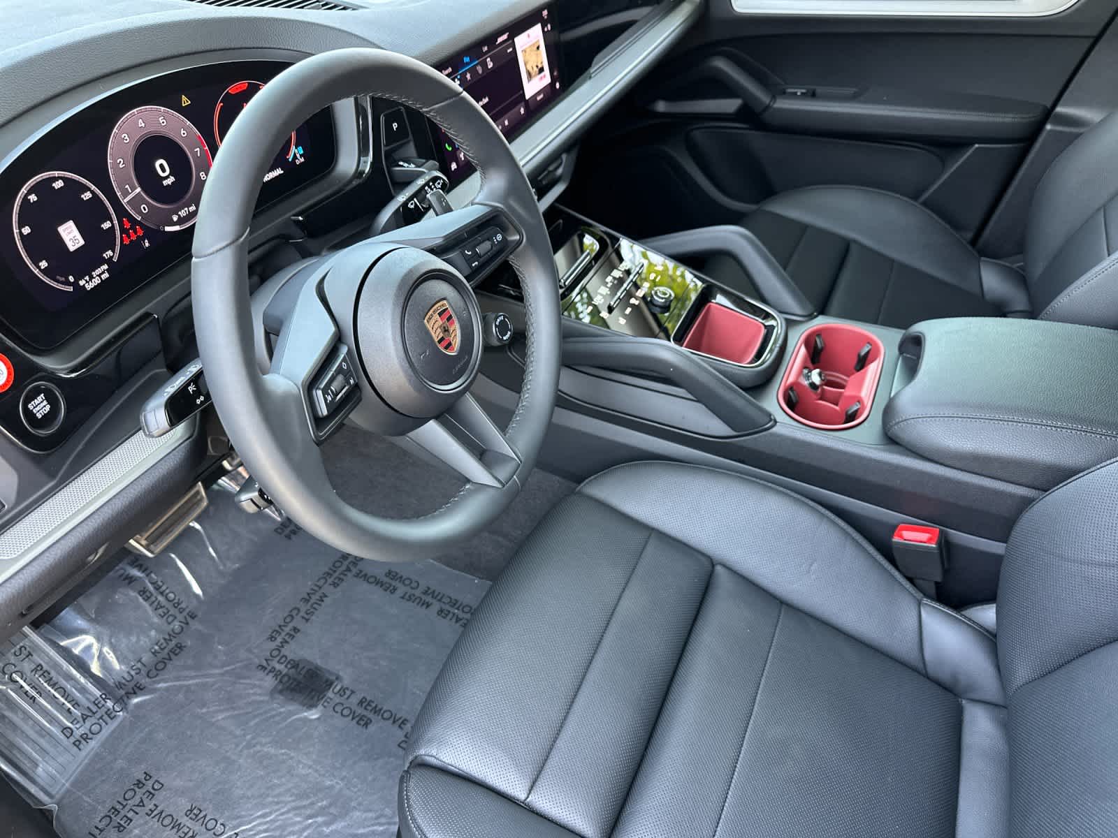 Thumbnail: 2025 Porsche Cayenne - 4