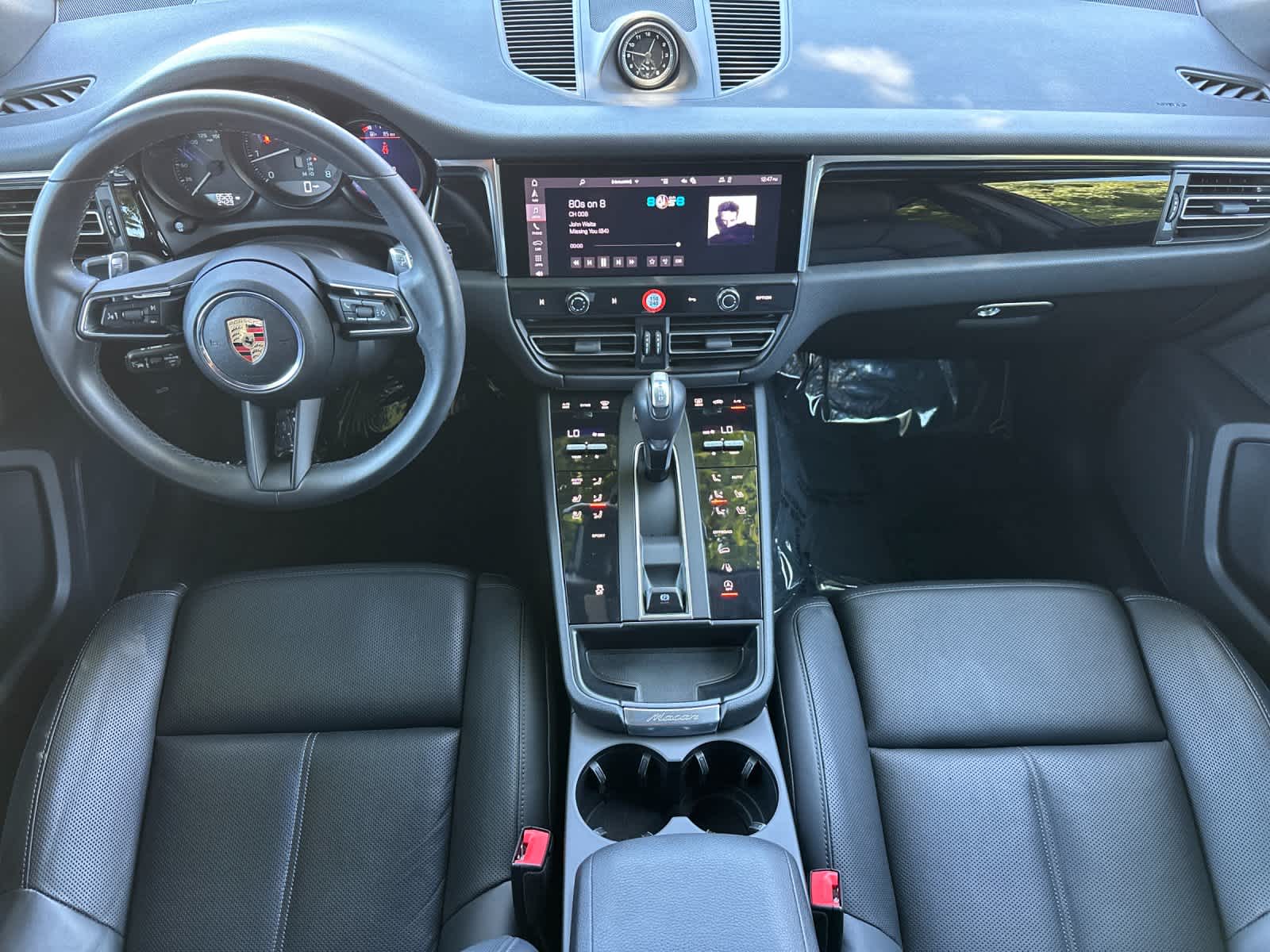 Thumbnail: 2025 Porsche Macan - 5