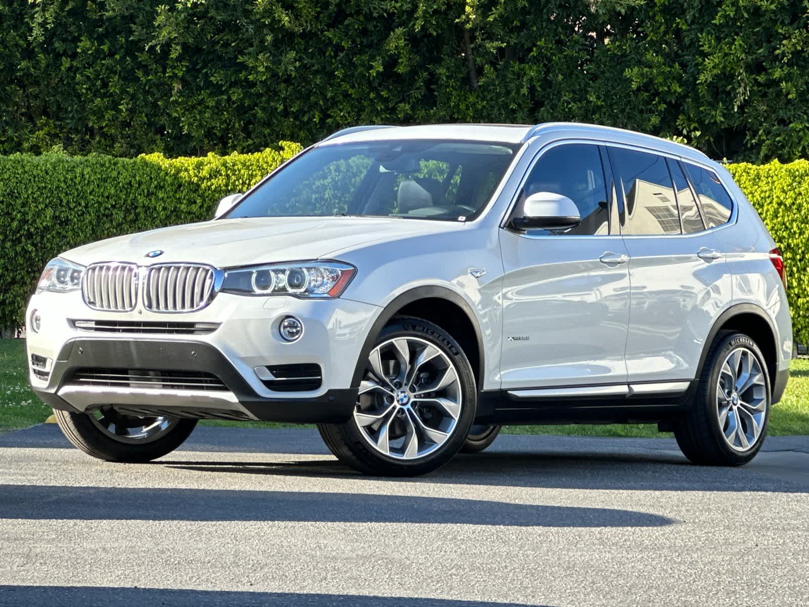 2016 BMW X3 xDrive28i -
                  Los Angeles, CA