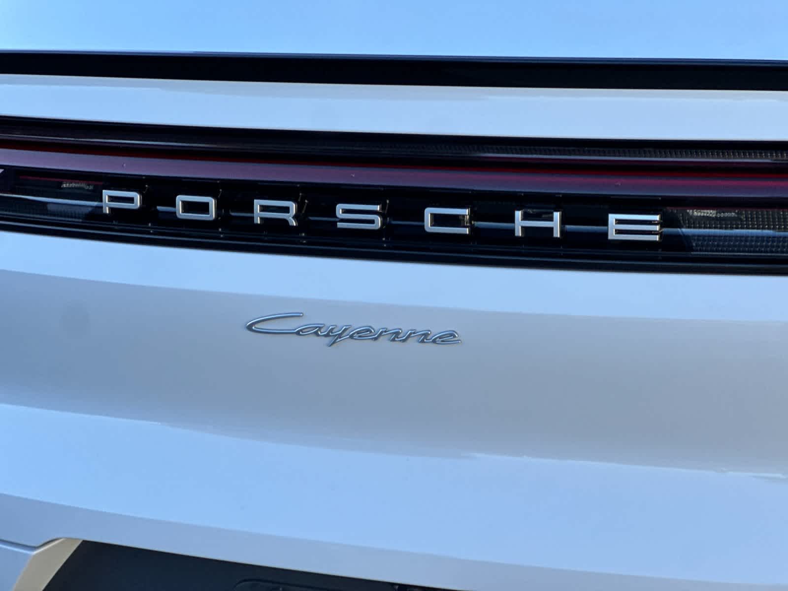 Thumbnail: 2025 Porsche Cayenne - 33