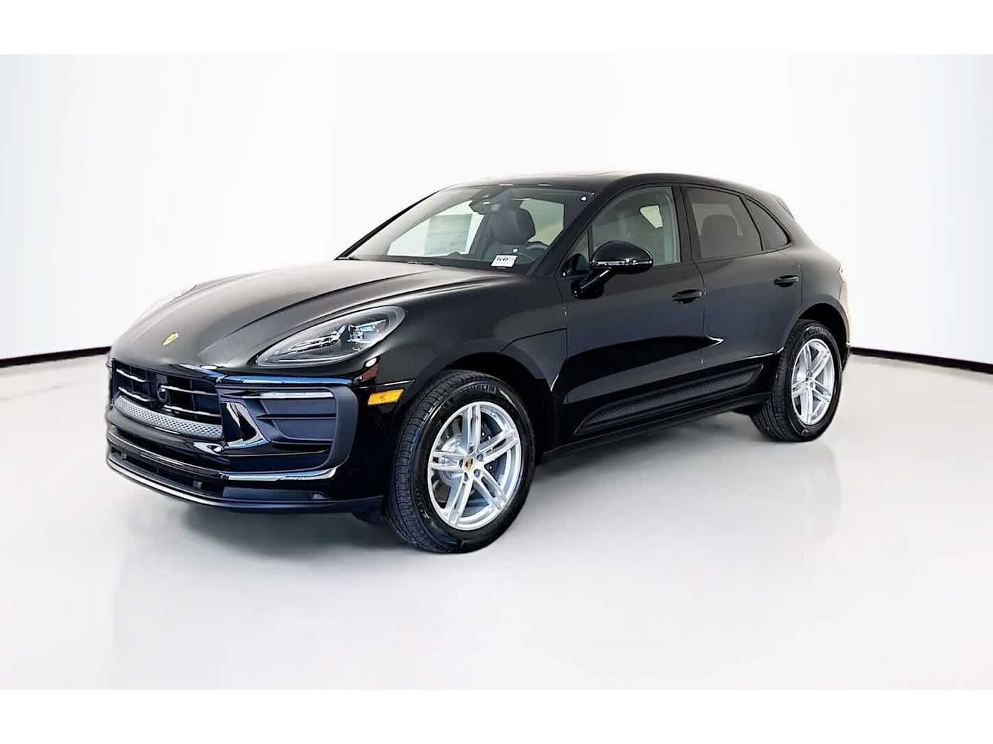 Thumbnail: 2026 Porsche Macan - 1