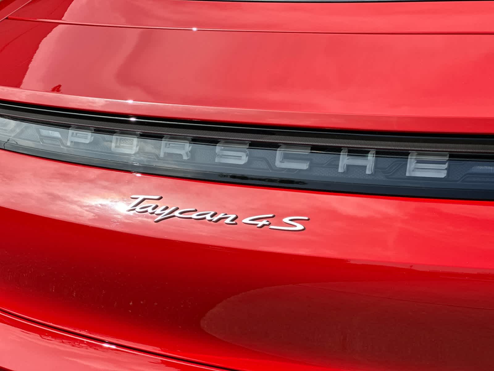 Thumbnail: 2024 Porsche Taycan - 31