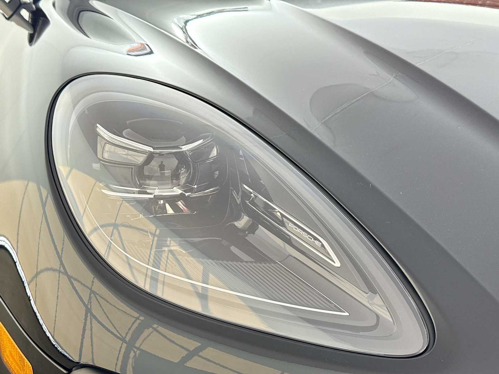 Thumbnail: 2026 Porsche Macan - 28