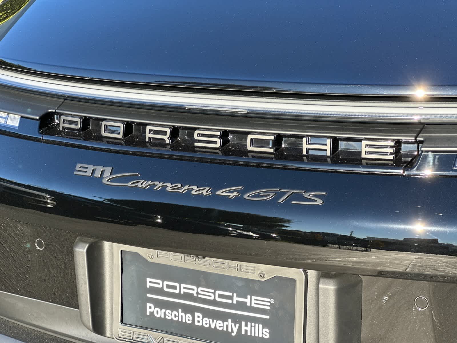 Thumbnail: 2026 Porsche 911 - 29