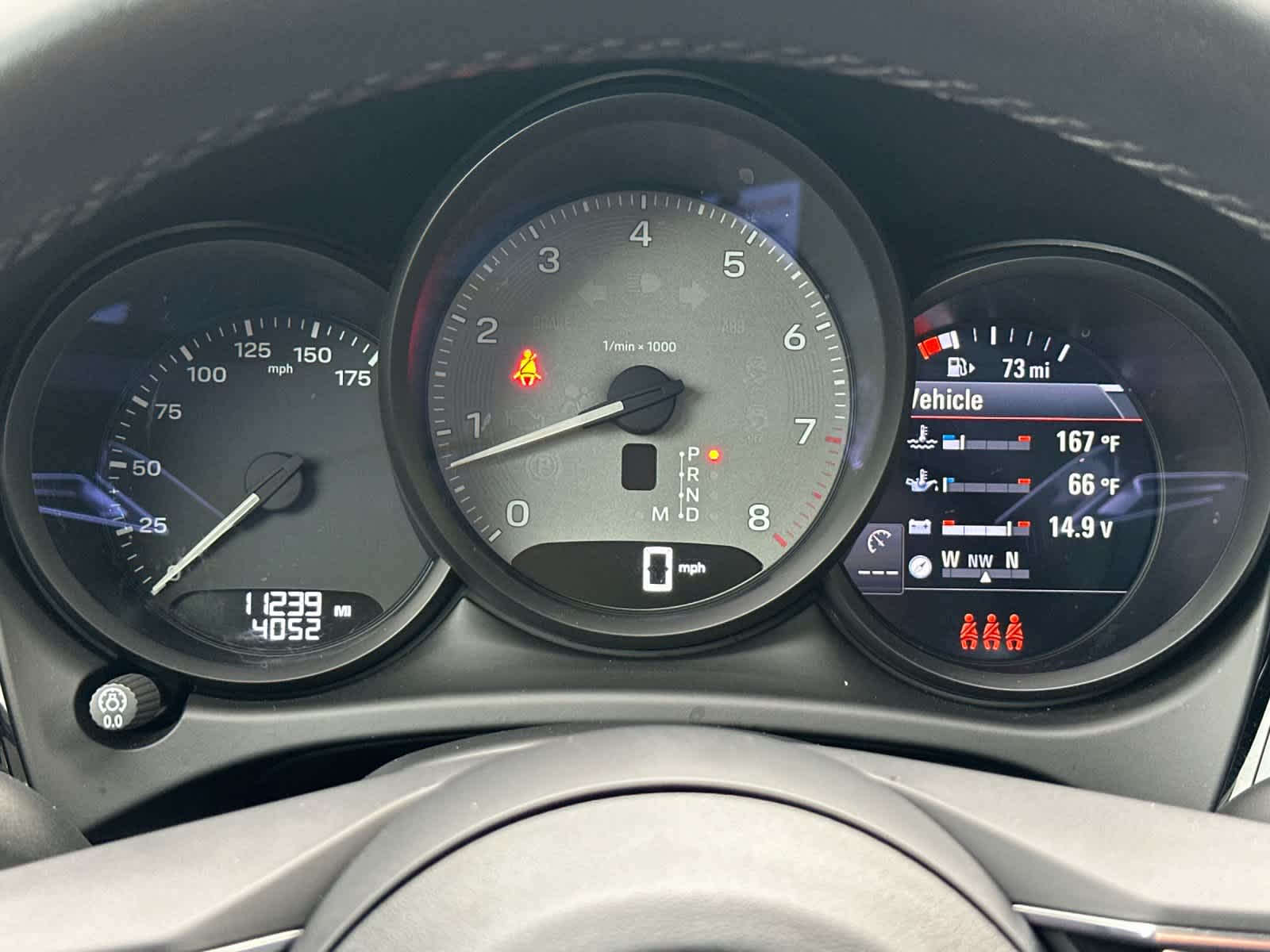 Thumbnail: 2025 Porsche Macan - 28