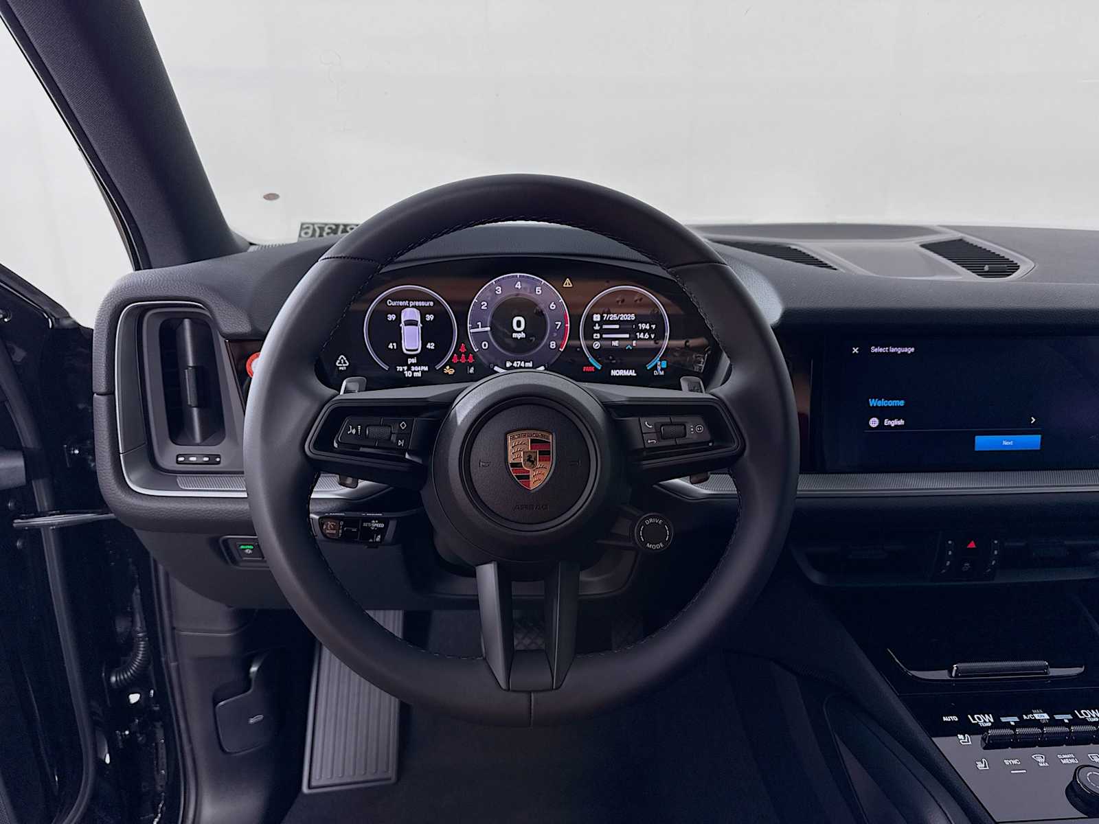 Thumbnail: 2025 Porsche Cayenne - 12