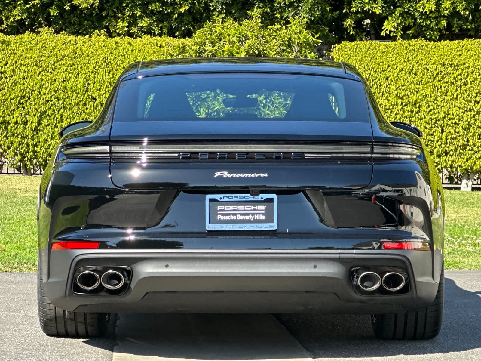 Thumbnail: 2026 Porsche Panamera - 7