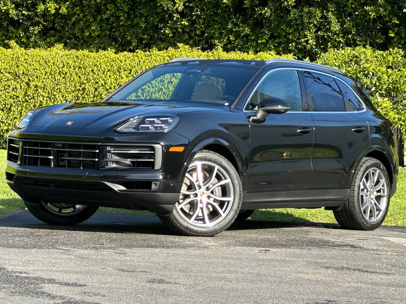 Thumbnail: 2026 Porsche Cayenne - 1