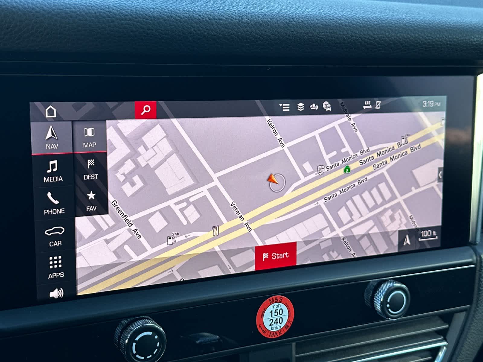 Thumbnail: 2026 Porsche Macan - 22