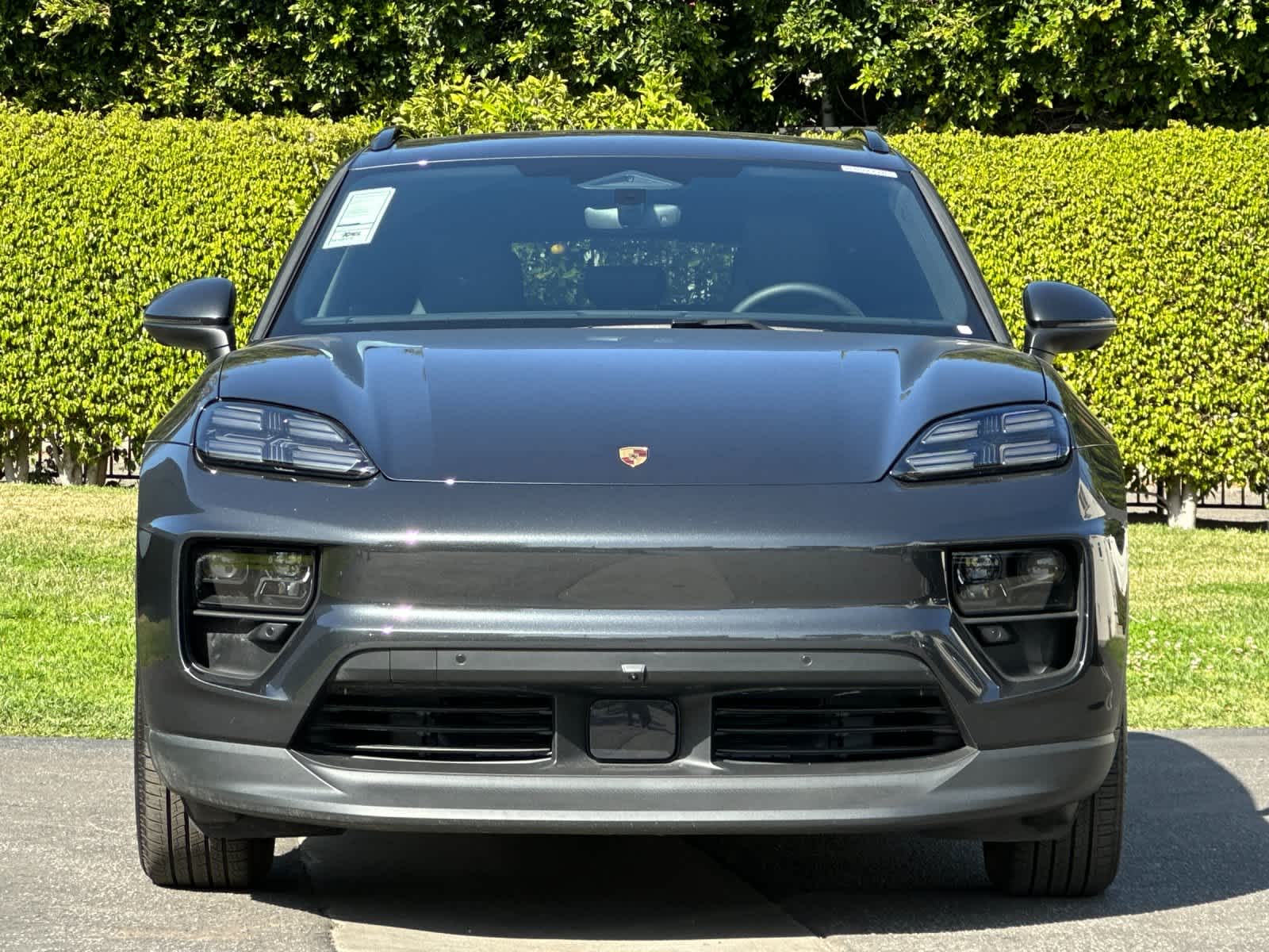 Thumbnail: 2025 Porsche Macan - 11