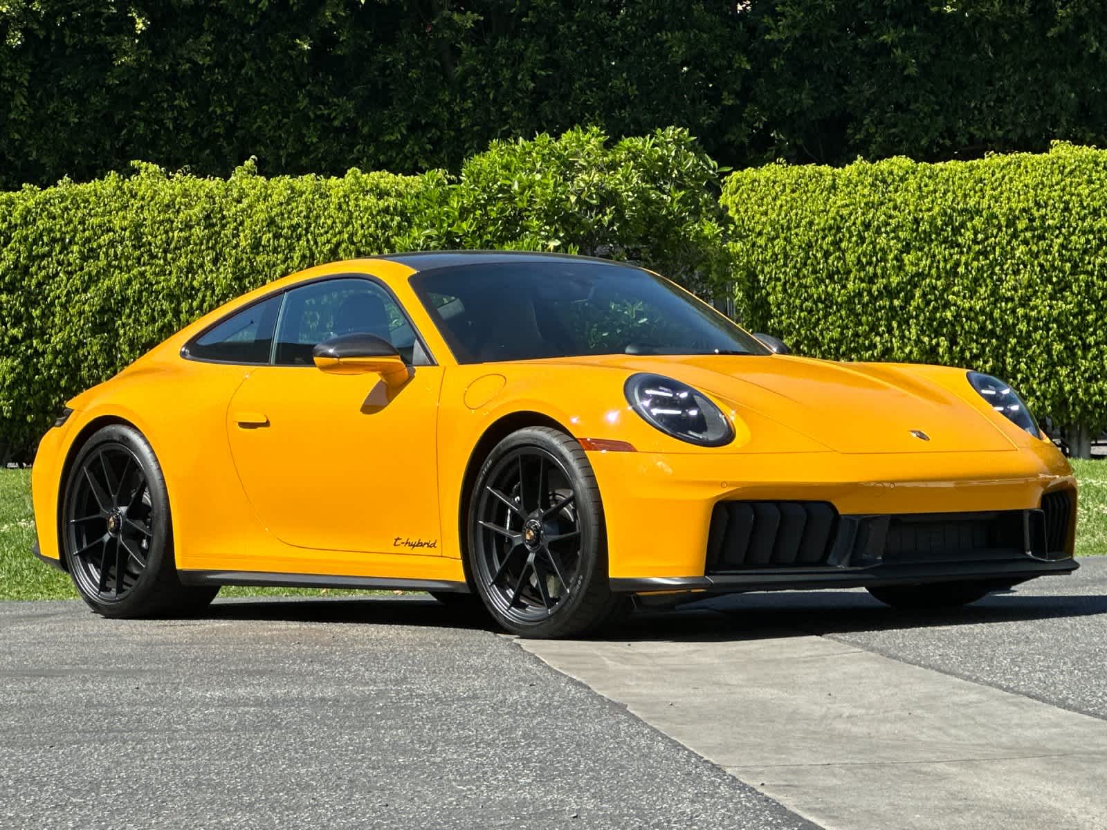 Thumbnail: 2026 Porsche 911 - 9