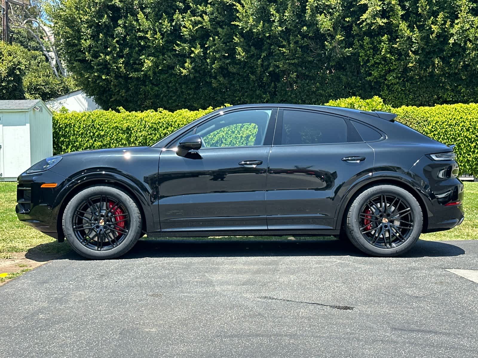 Thumbnail: 2026 Porsche Cayenne - 2