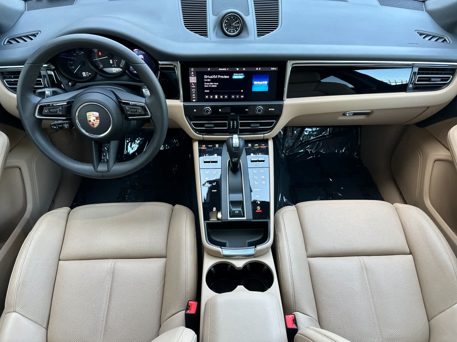 Thumbnail: 2025 Porsche Macan - 5