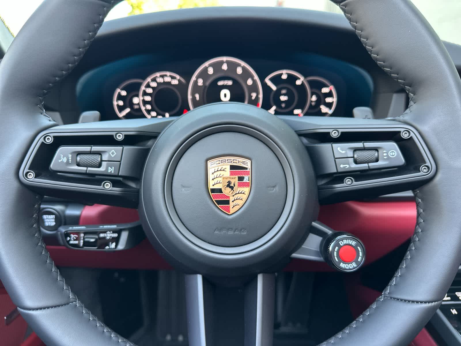 Thumbnail: 2026 Porsche 911 - 24