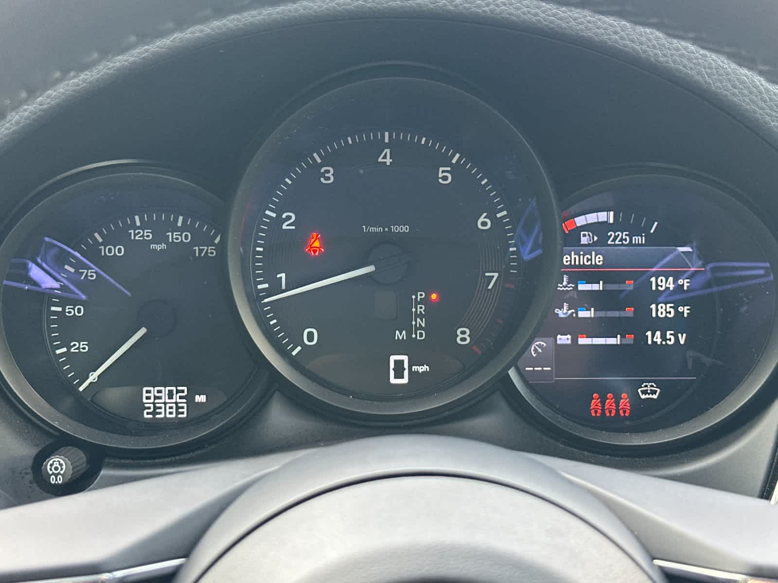 Thumbnail: 2025 Porsche Macan - 28