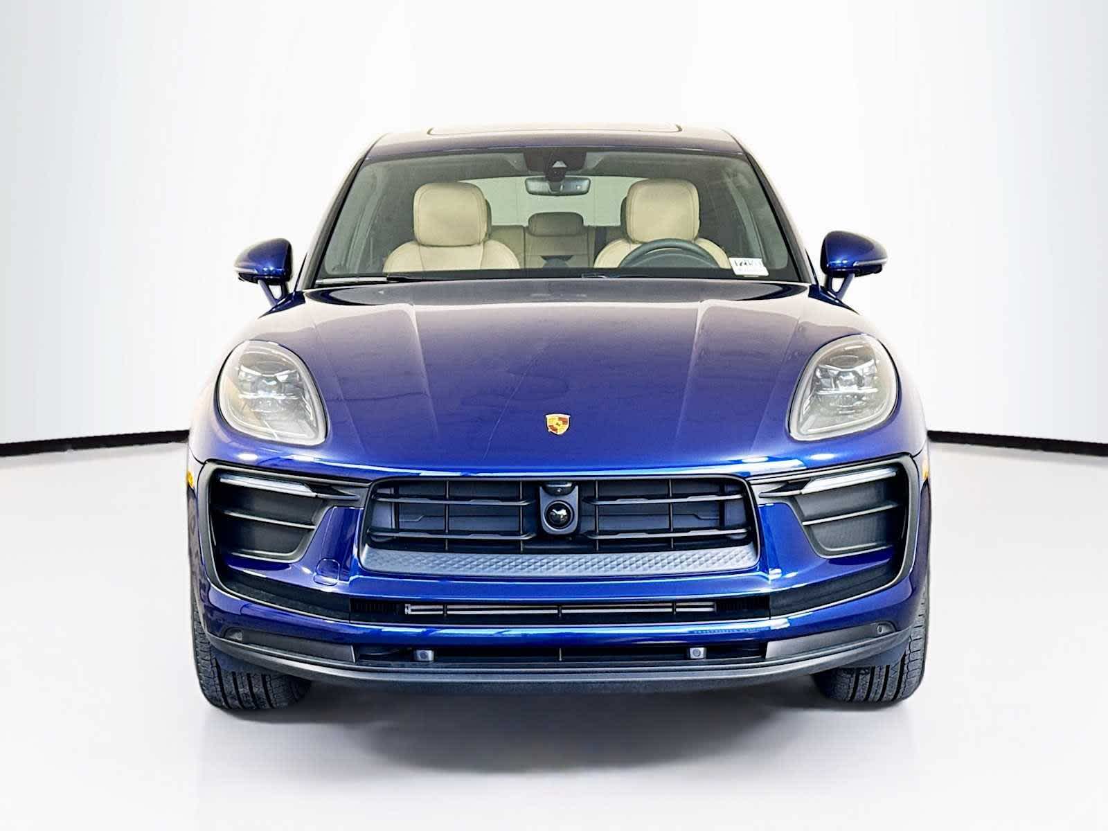 Thumbnail: 2026 Porsche Macan - 6
