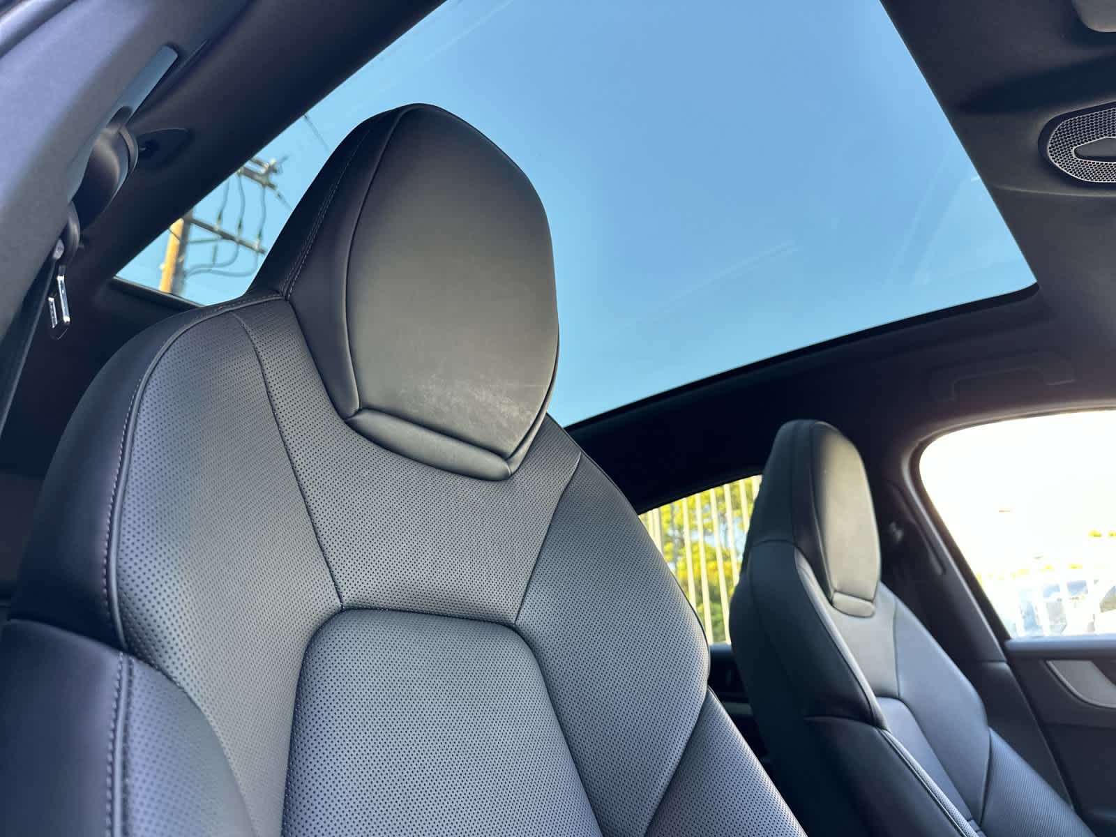 Thumbnail: 2025 Porsche Cayenne - 18