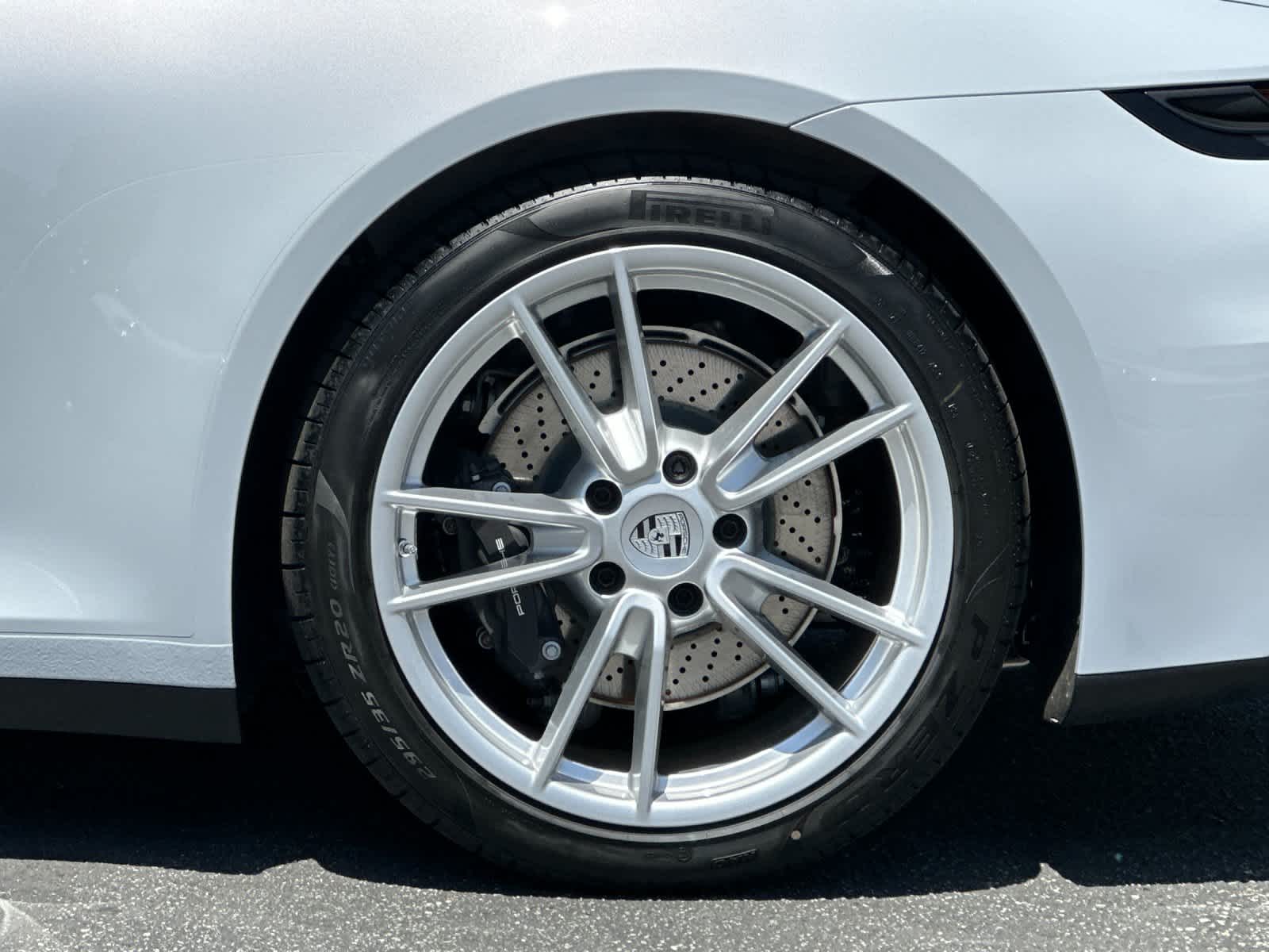 Thumbnail: 2026 Porsche 911 - 27