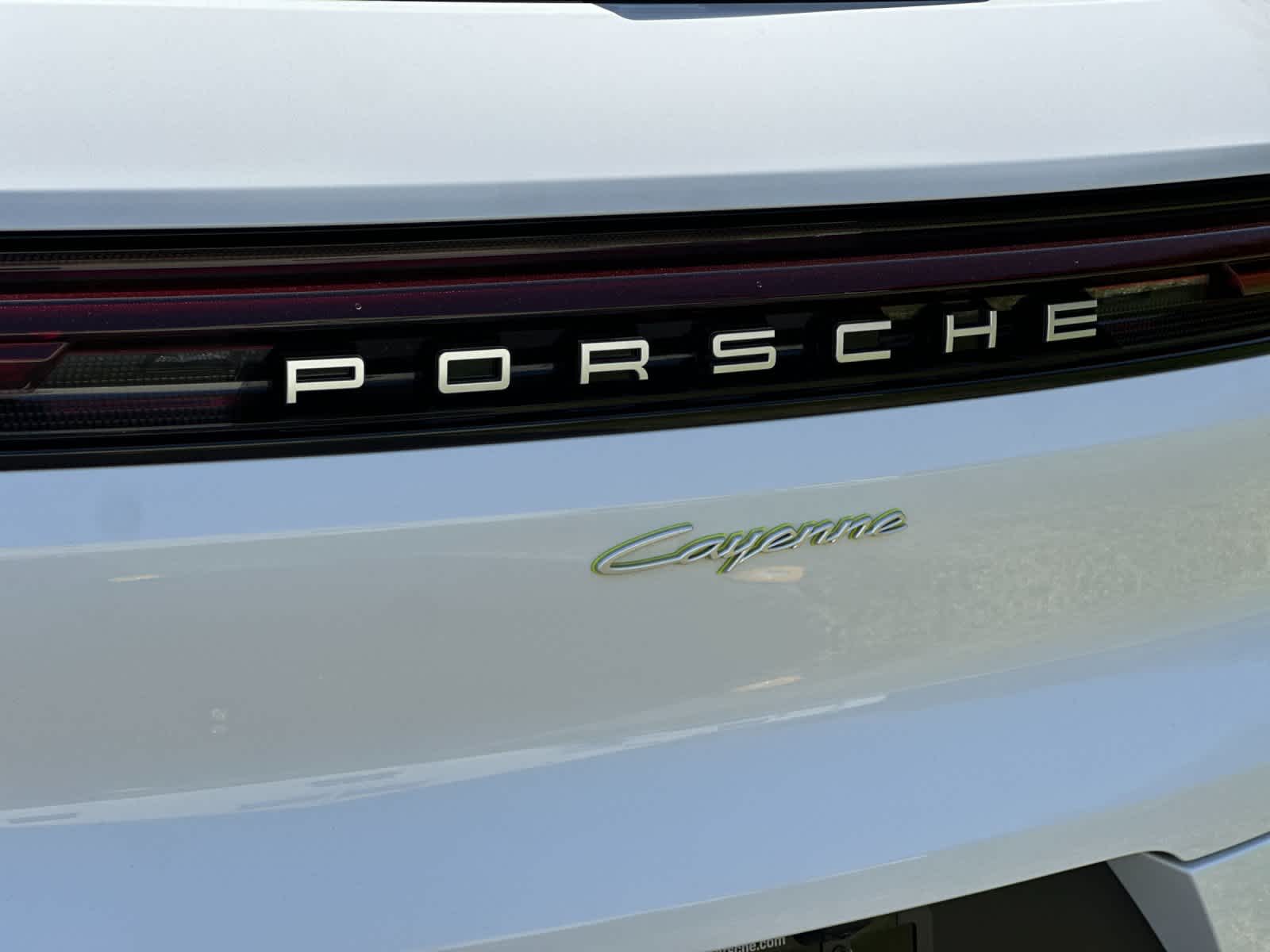 Thumbnail: 2025 Porsche Cayenne - 33