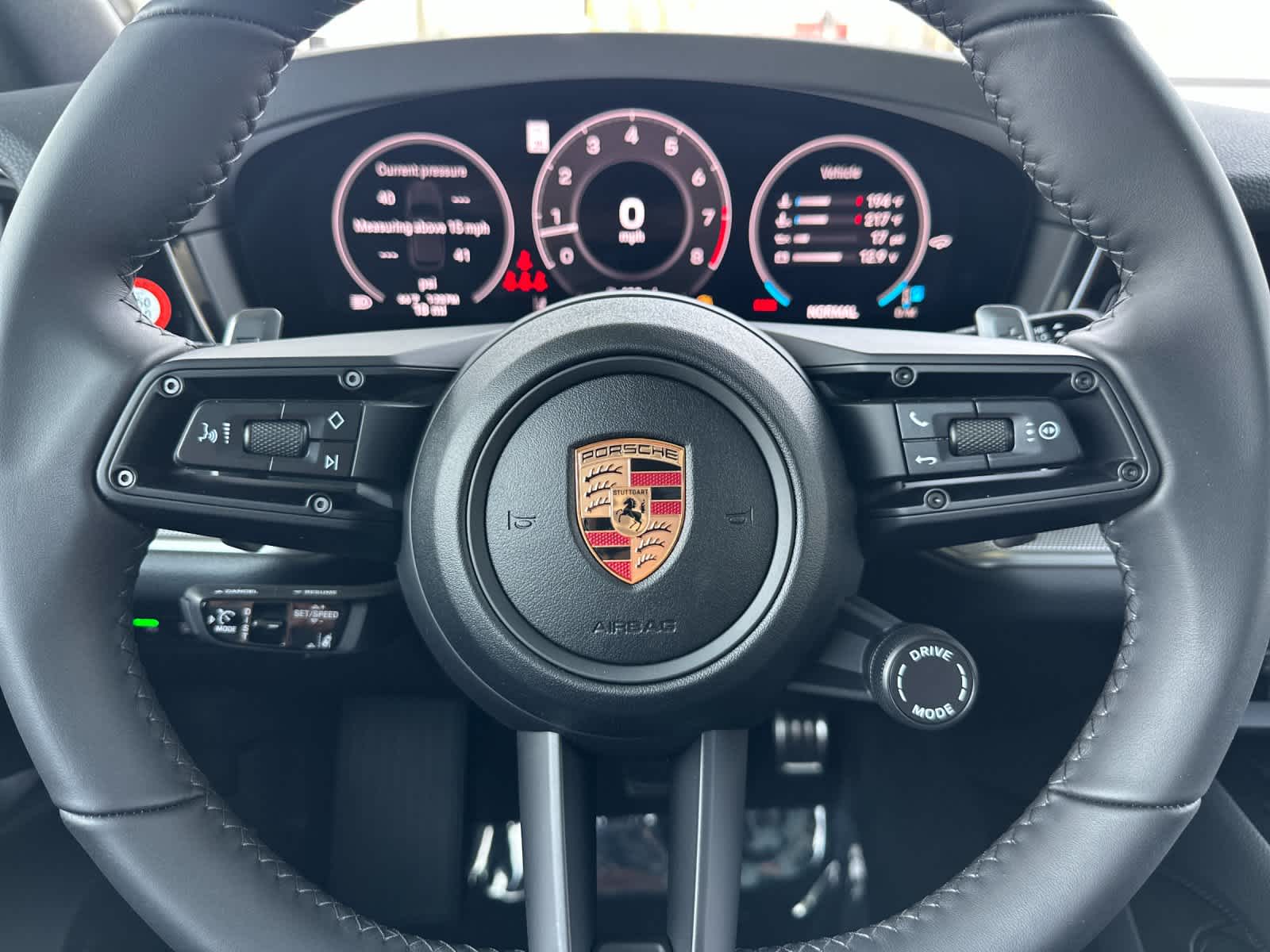 Thumbnail: 2026 Porsche Cayenne - 27