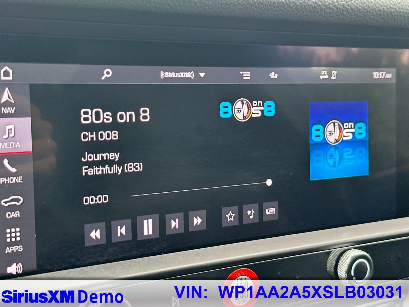 Thumbnail: 2025 Porsche Macan - 32