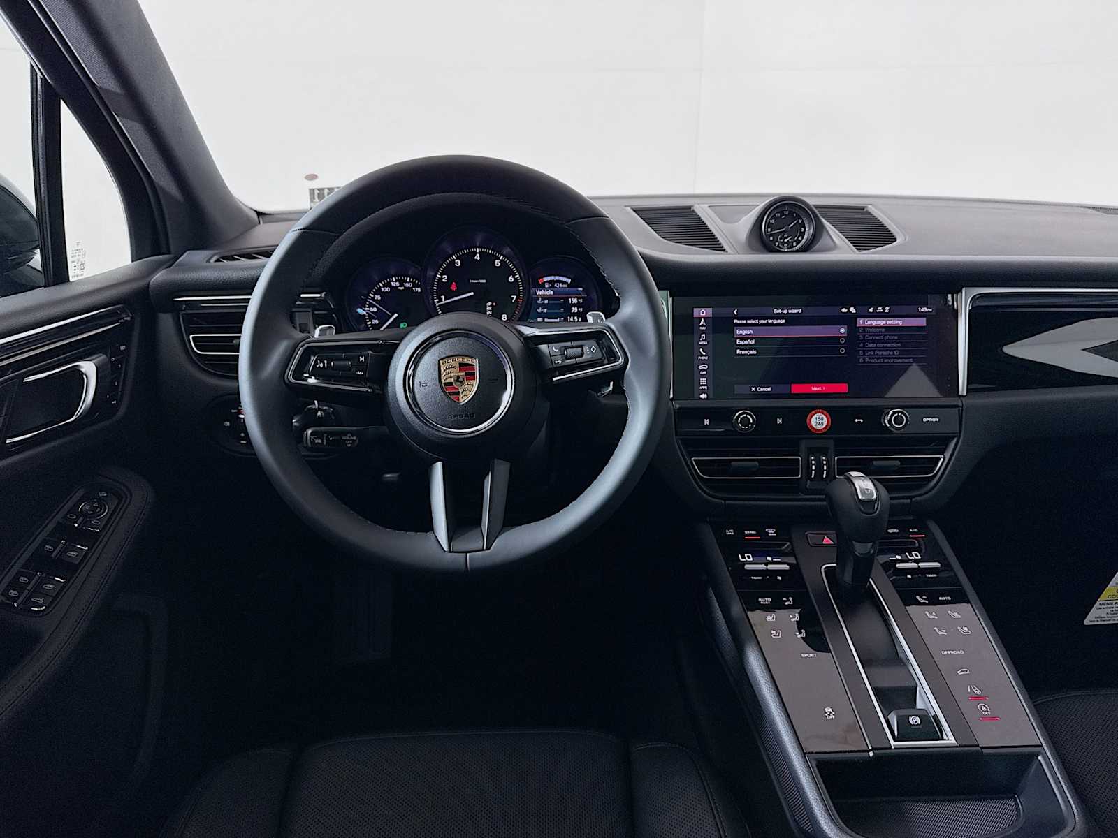 Thumbnail: 2025 Porsche Macan - 18