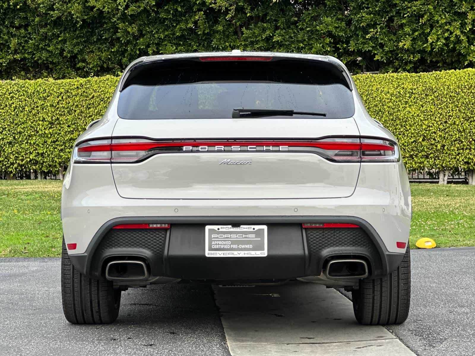 Thumbnail: 2025 Porsche Macan - 7