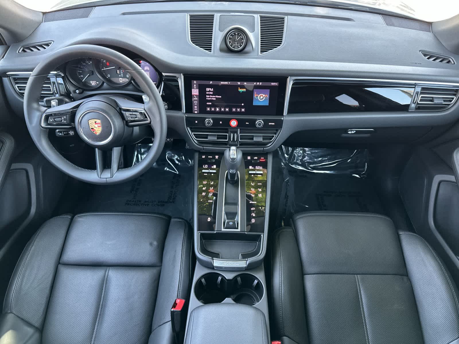 Thumbnail: 2025 Porsche Macan - 6