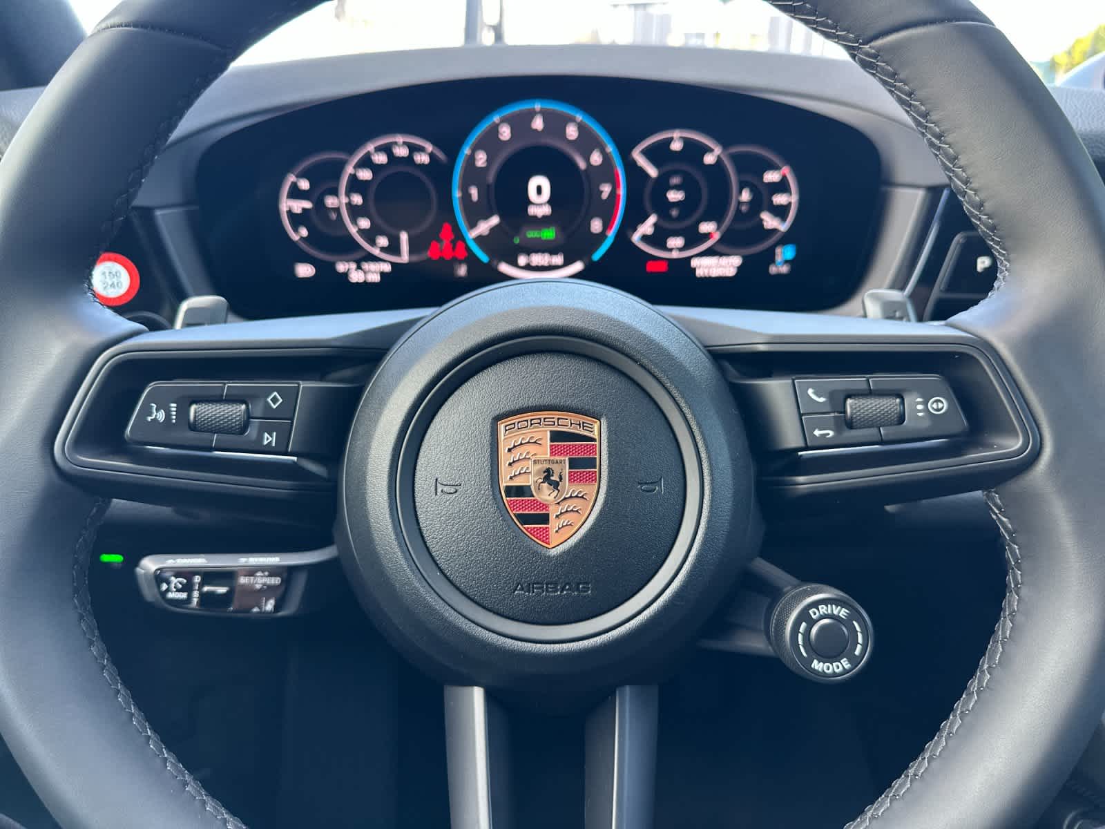 Thumbnail: 2026 Porsche Cayenne - 27