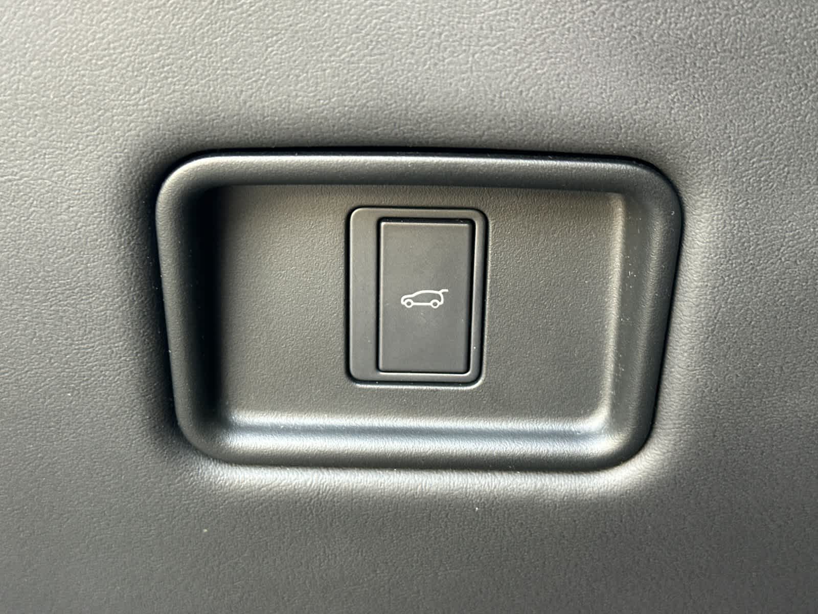 Thumbnail: 2023 Land Rover Range Rover Sport - 31