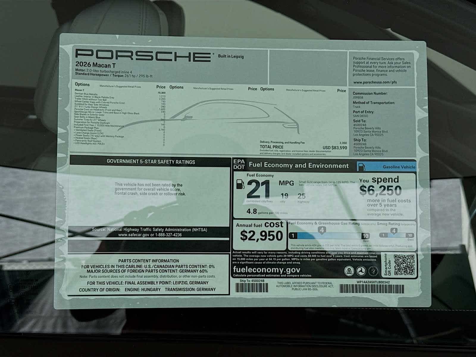 Thumbnail: 2026 Porsche Macan - 26