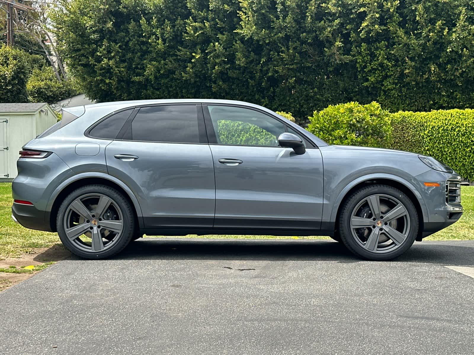 Thumbnail: 2026 Porsche Cayenne - 9