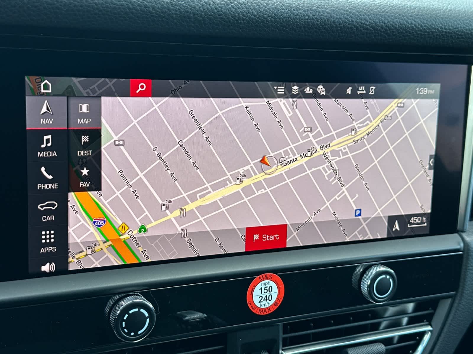 Thumbnail: 2026 Porsche Macan - 22