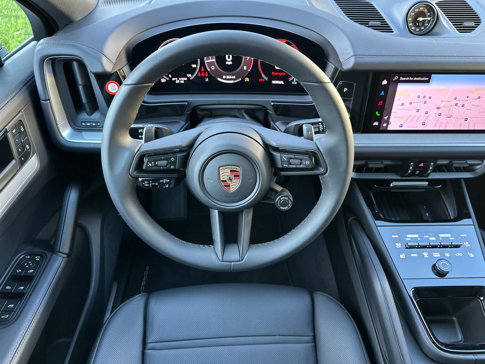 Thumbnail: 2025 Porsche Cayenne - 15