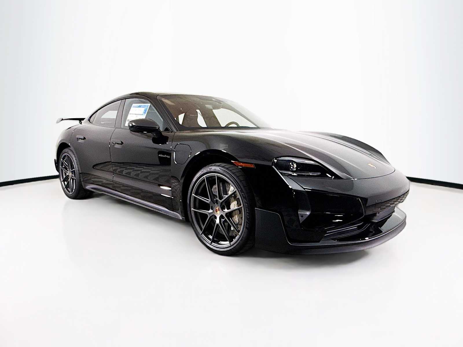 Thumbnail: 2025 Porsche Taycan - 7