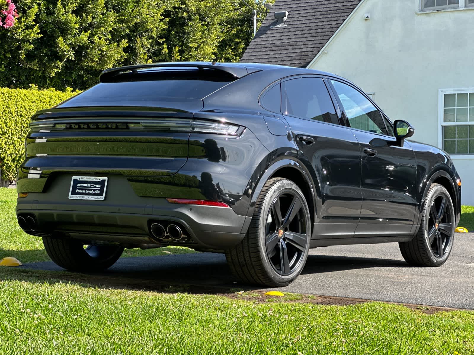 Thumbnail: 2026 Porsche Cayenne - 8