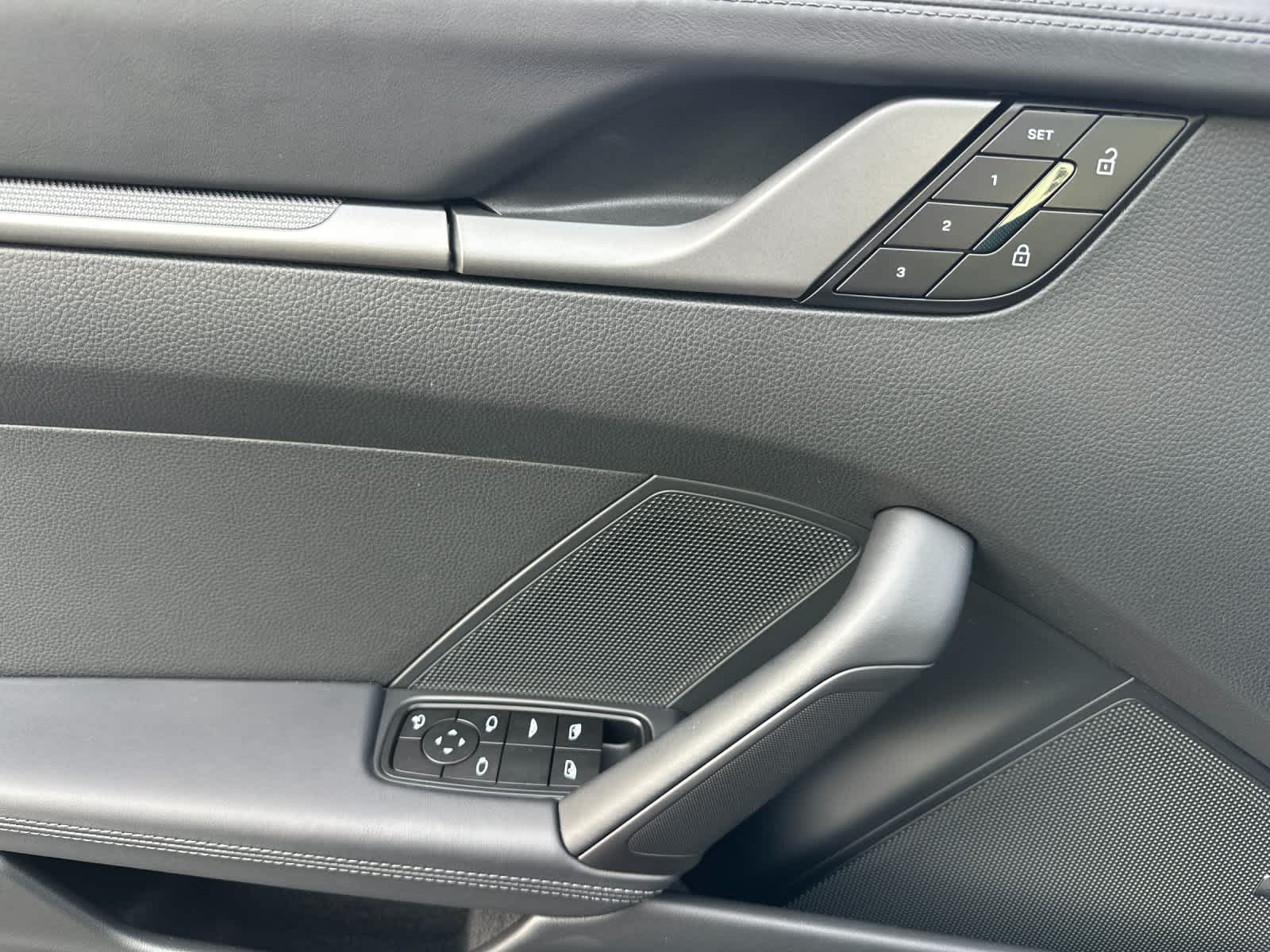 Thumbnail: 2026 Porsche 911 - 12