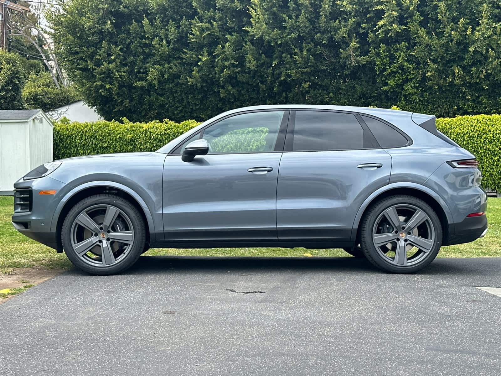Thumbnail: 2026 Porsche Cayenne - 2
