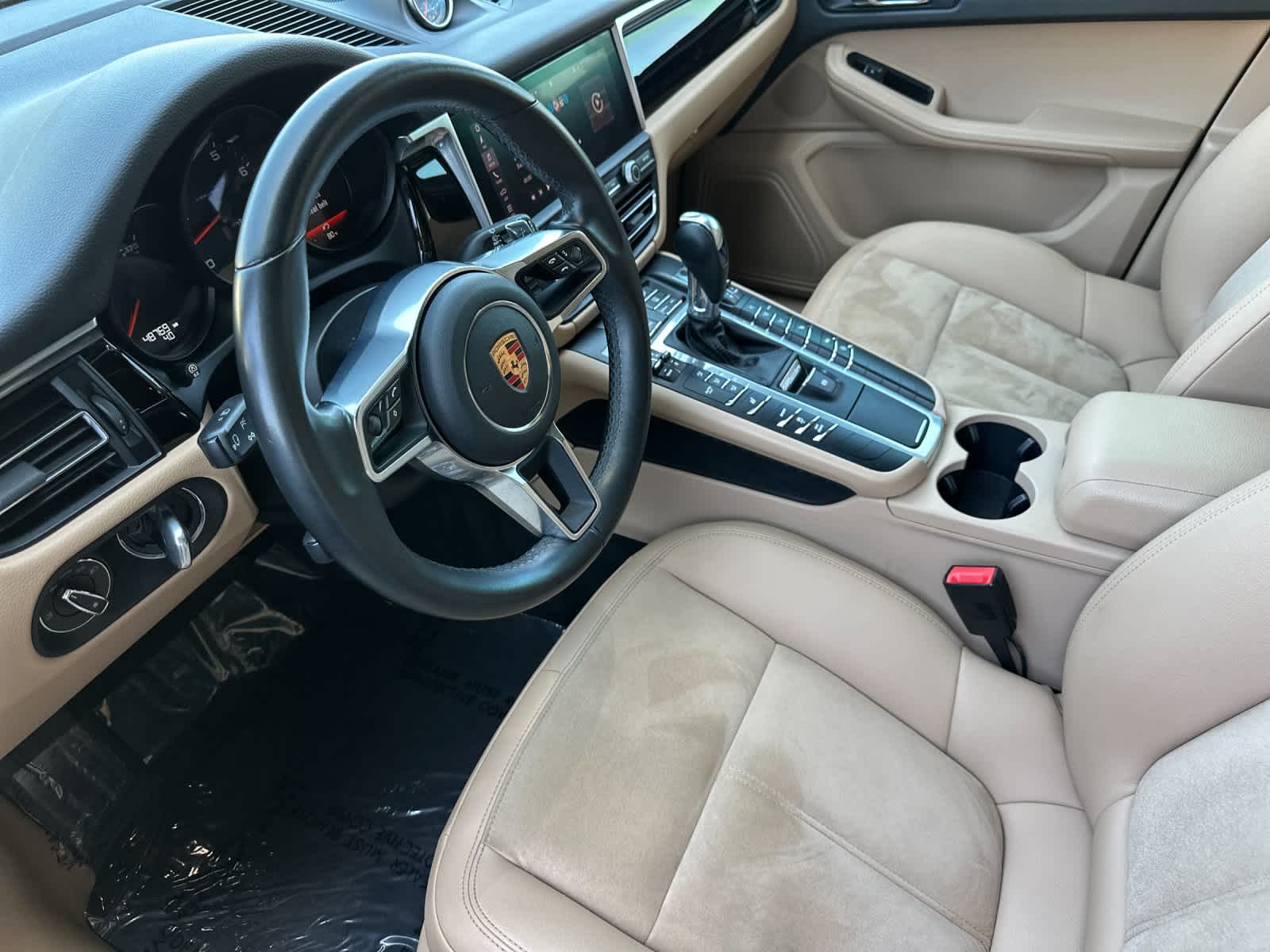 Thumbnail: 2019 Porsche Macan - 4