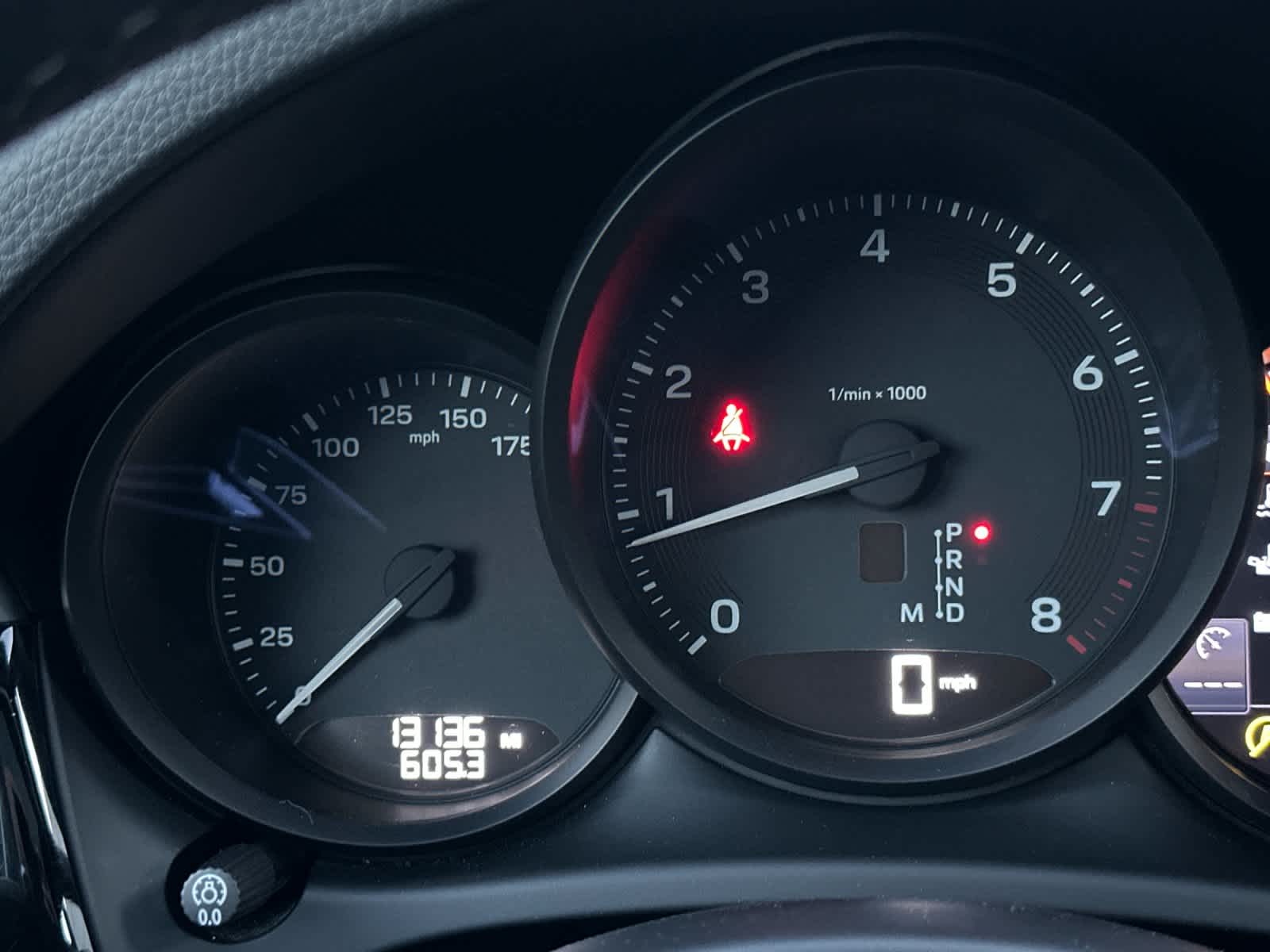 Thumbnail: 2025 Porsche Macan - 29