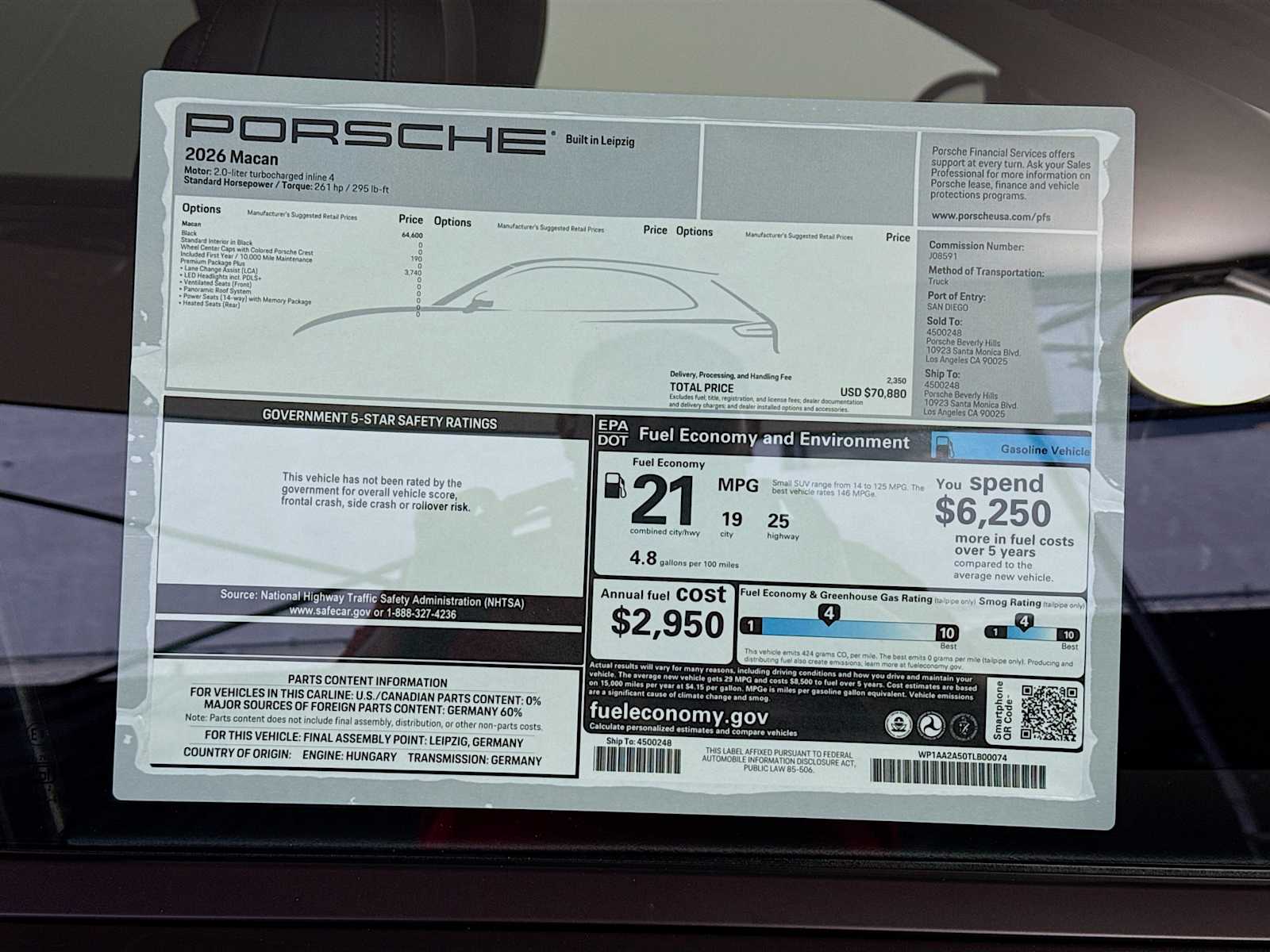 Thumbnail: 2026 Porsche Macan - 26