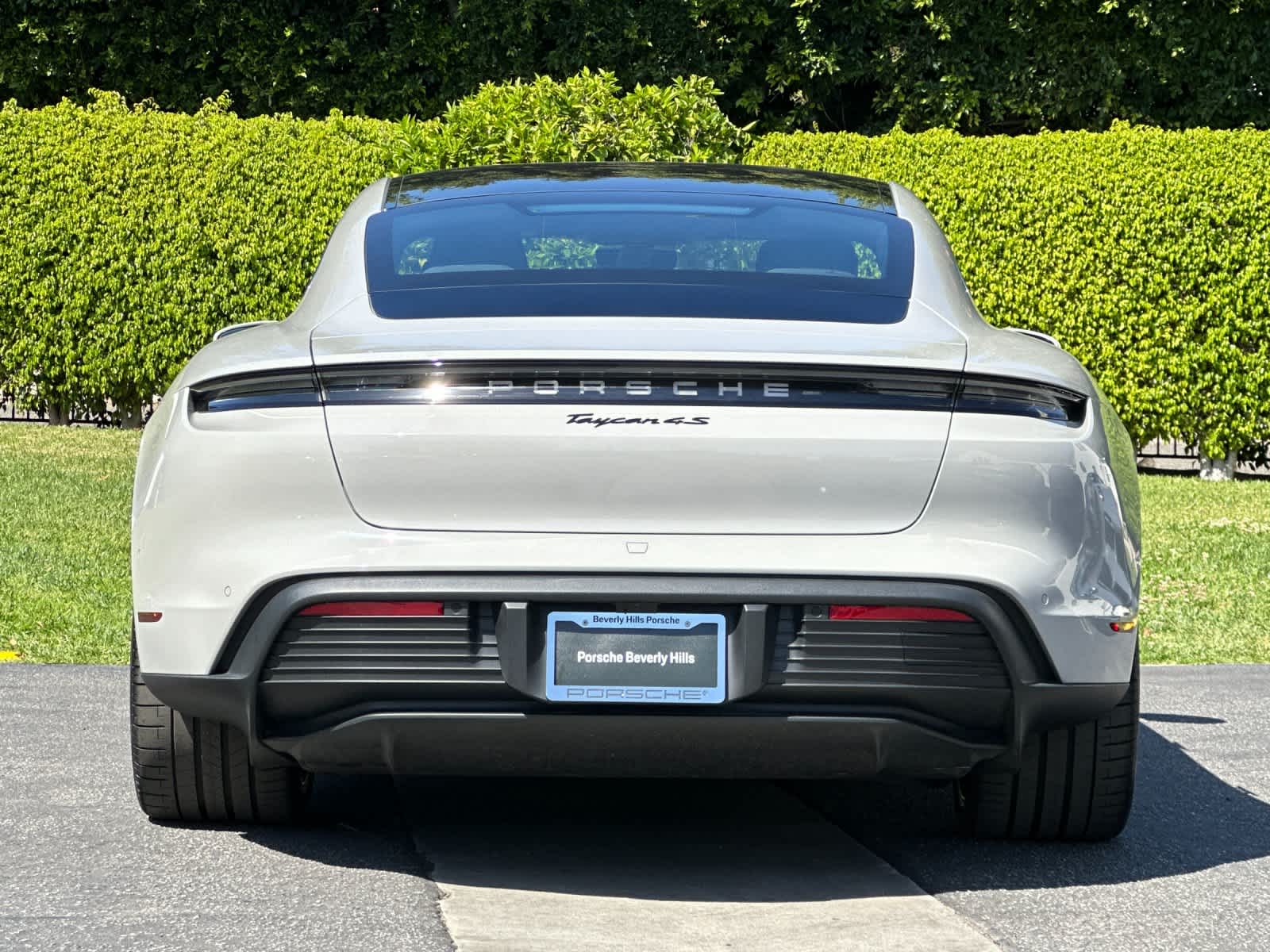 Thumbnail: 2024 Porsche Taycan - 7