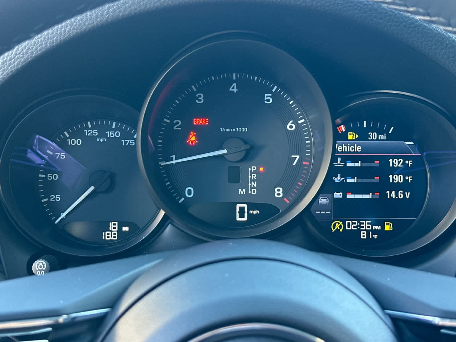 Thumbnail: 2026 Porsche Macan - 29