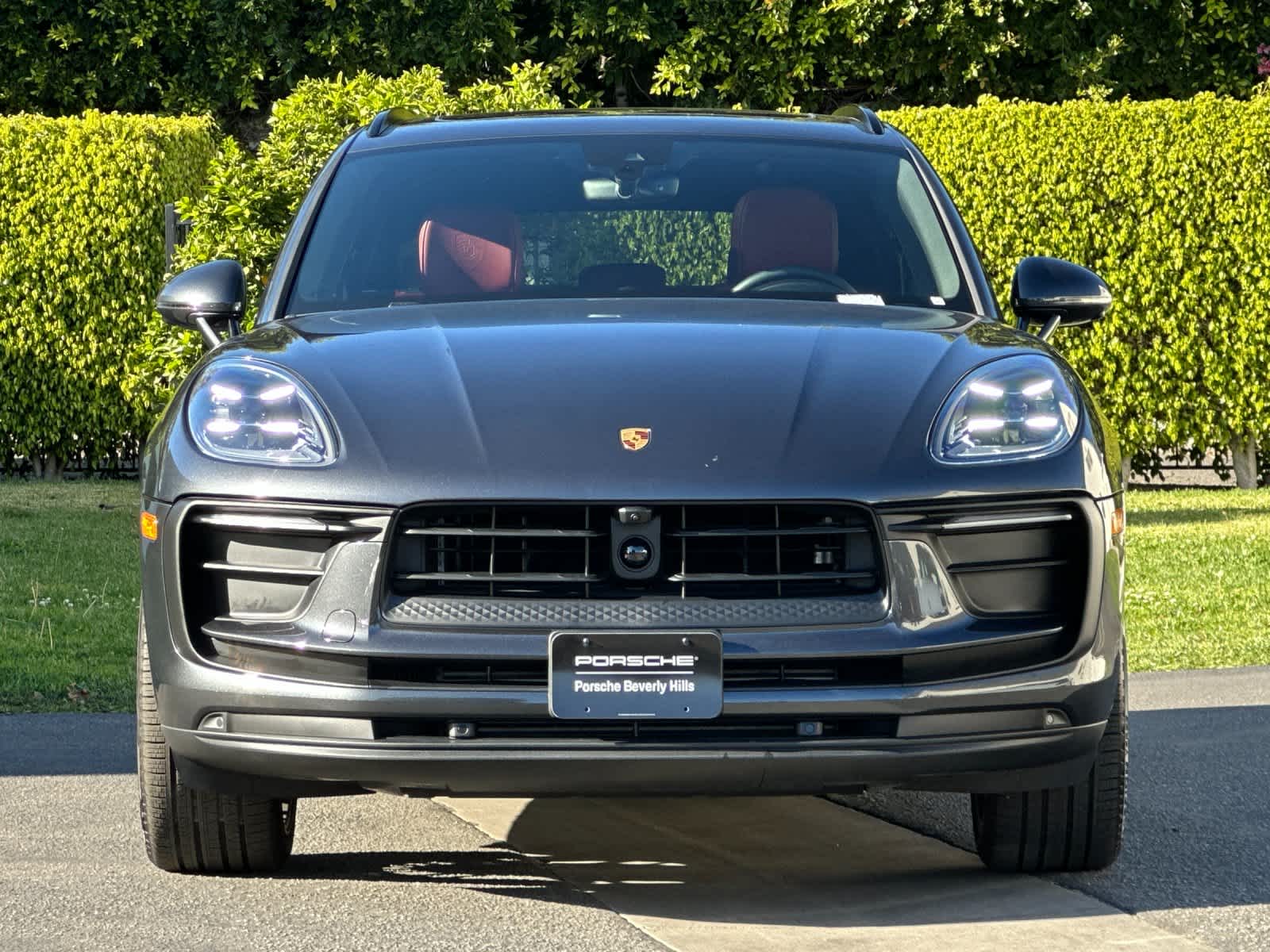 Thumbnail: 2025 Porsche Macan - 11