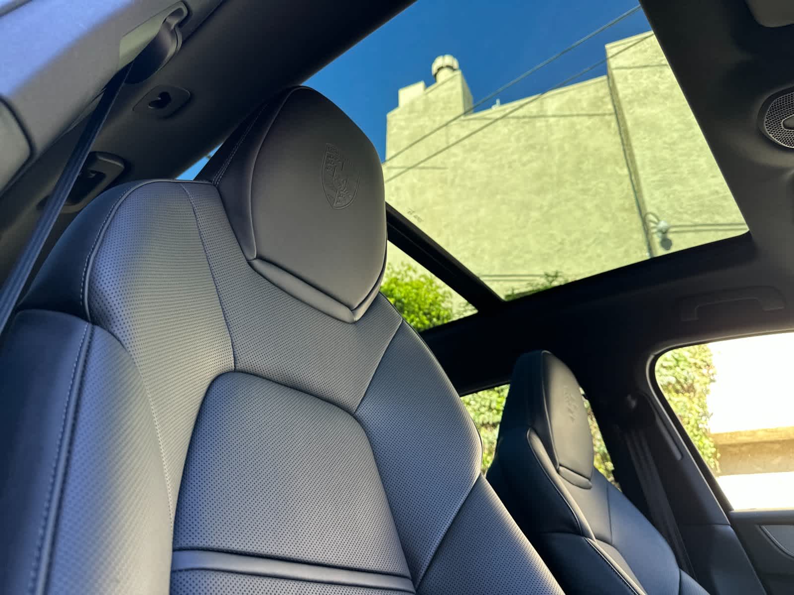 Thumbnail: 2026 Porsche Cayenne - 18