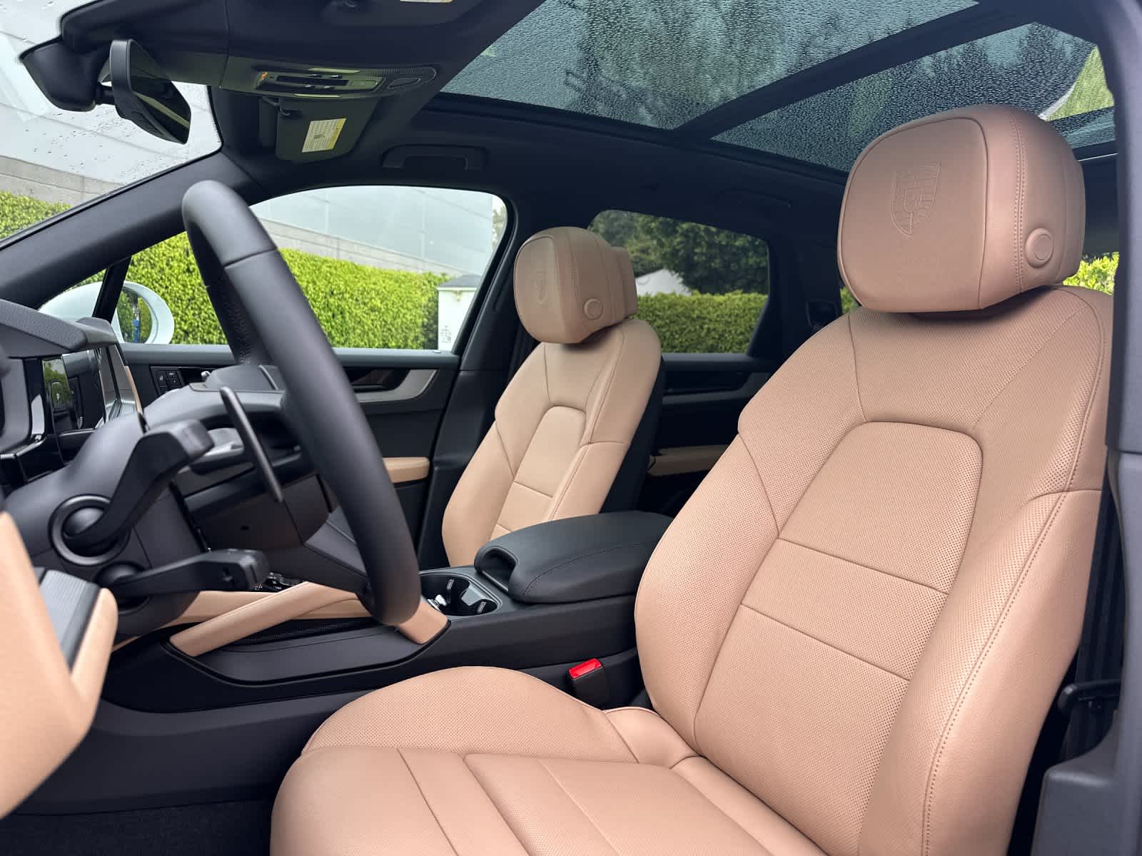Thumbnail: 2026 Porsche Cayenne - 5