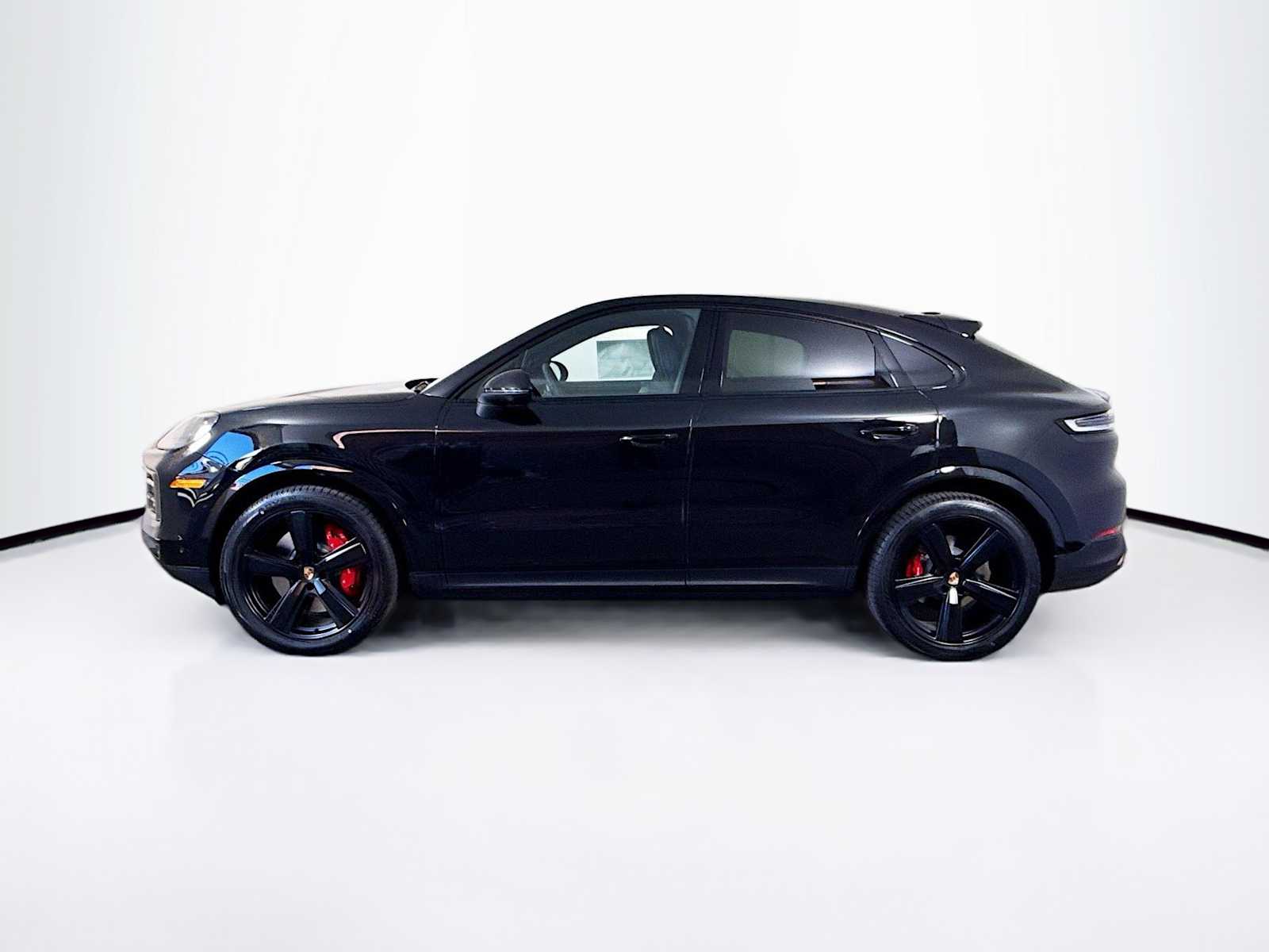 Thumbnail: 2026 Porsche Cayenne - 2